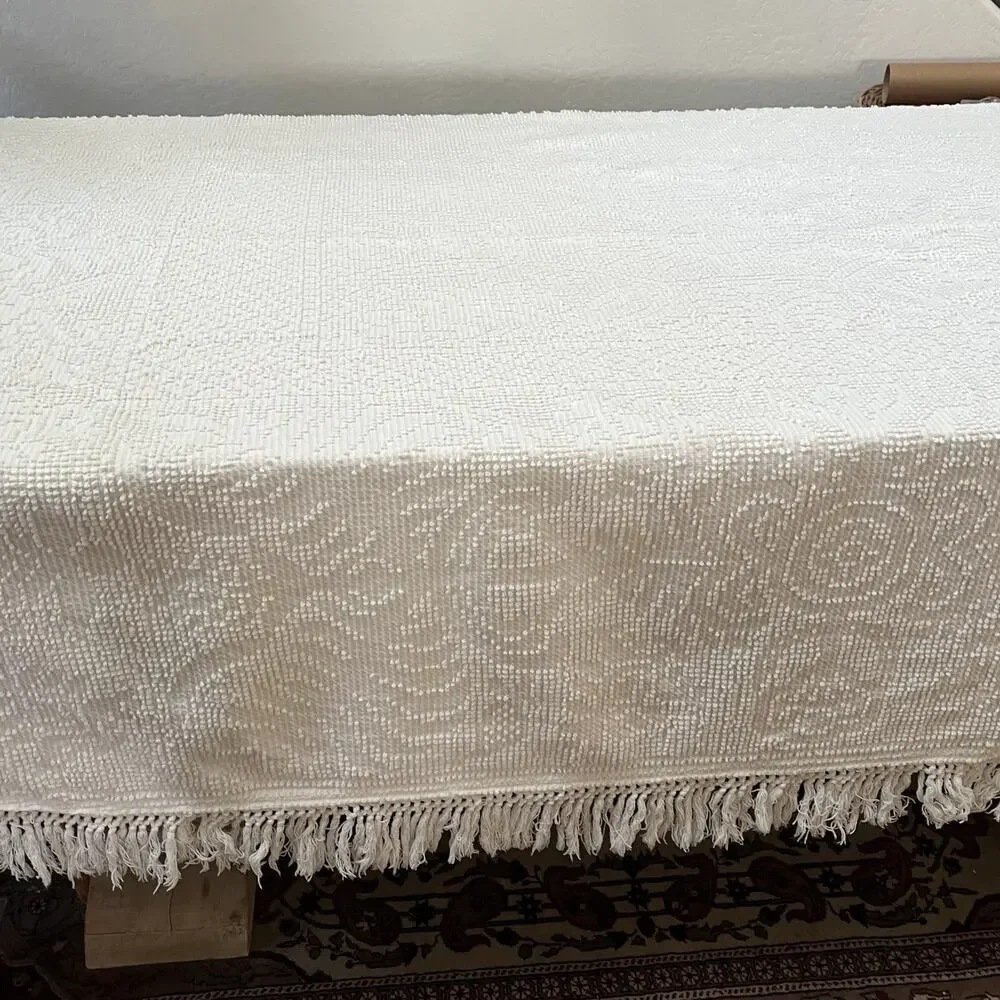 WILLIAMSBURG white textured